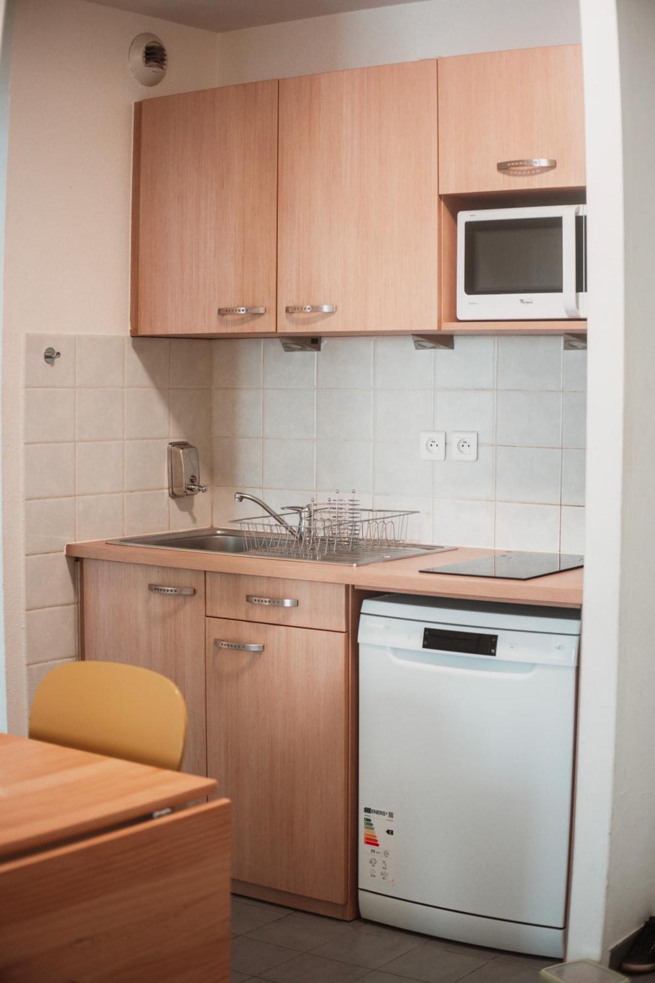 Bel Appartement Au Calme Avec Parking Lyon Exterior photo